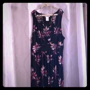 Matty M maxi dress - size S w/necklace & earrings!